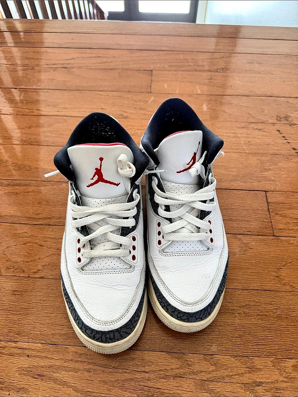 Jordan Air Jordan 4 White & Black Sneakers